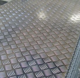 Κίνα Πιάτο 2mm πατωμάτων αλουμινίου ρόλων πυκνά, φύλλο Embosssed πιάτων βήματος αργιλίου προμηθευτής