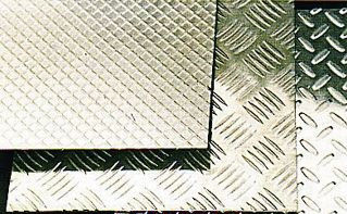 Κίνα Δύο/τρία/πέντε γυαλισμένη φραγμοί διαιρεσμένη σε τετράγωνα φύλλο φύλλο ή σπείρα αργιλίου προμηθευτής